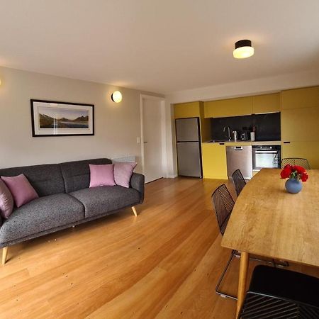 Kowhai Apartment - Private Opposite Golf Course Central Wanaka Exterior foto