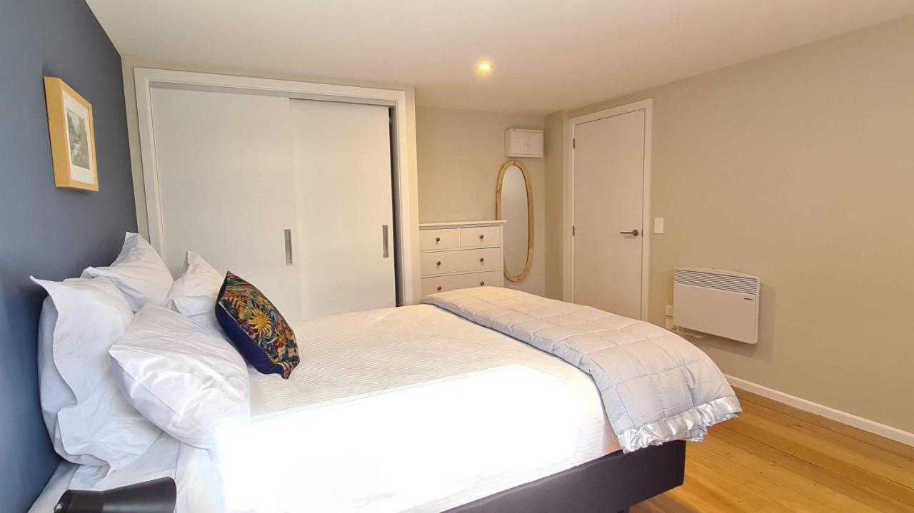 Kowhai Apartment - Private Opposite Golf Course Central Wanaka Exterior foto
